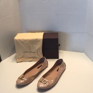 Louis Vuitton ballerina flats